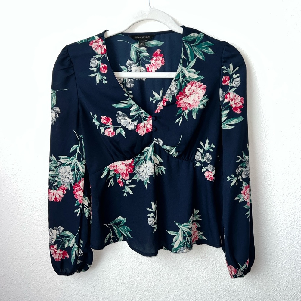 Banana Republic Women's Size XS Chiffon Navy Floral Print Button Long Sleeve Top
